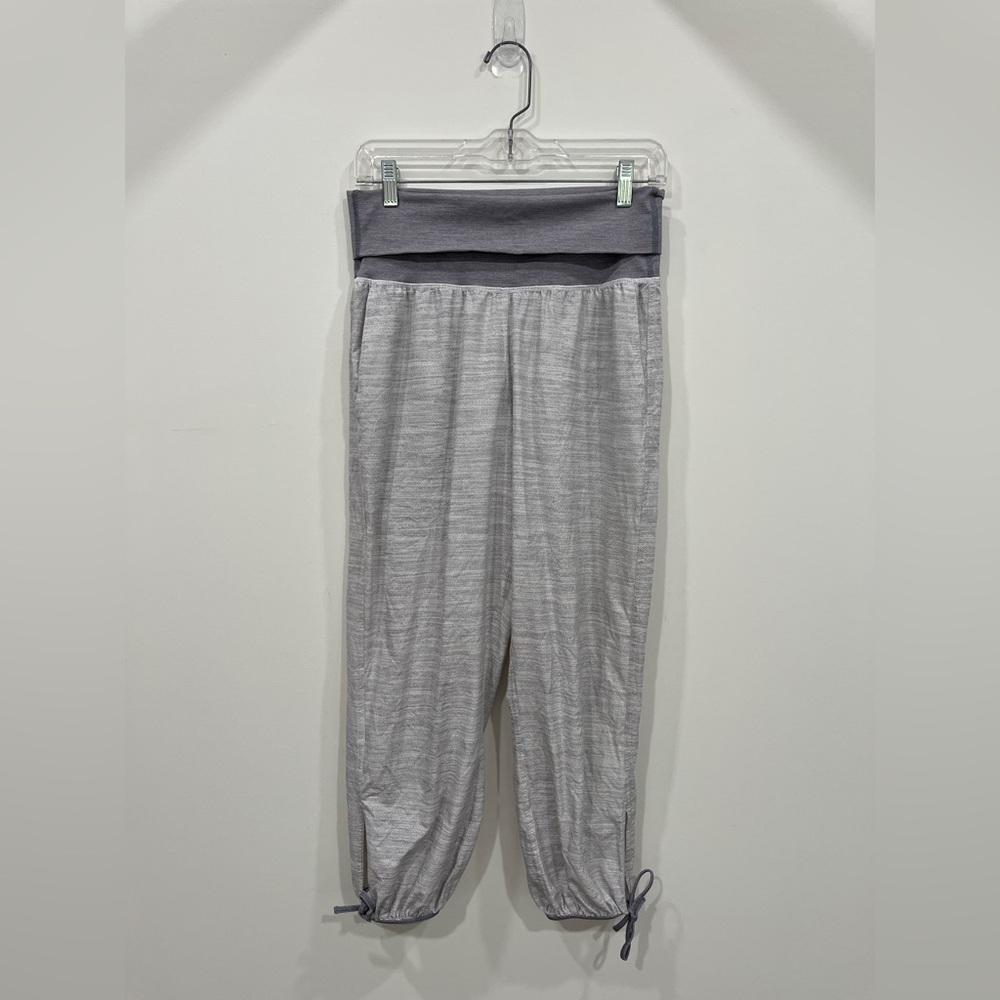 Lululemon - OM Pale Gray Foldover Waistband Lightweight Joggers